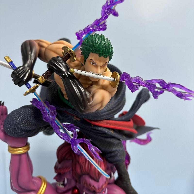 One Piece Roronoa Zoro Purgato - Zoro Anime Merchandise recensione e prezzo